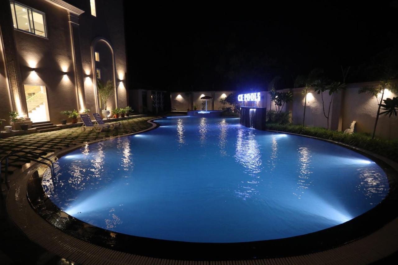 Chandan Kasturi Resort Dariāwad Eksteriør bilde